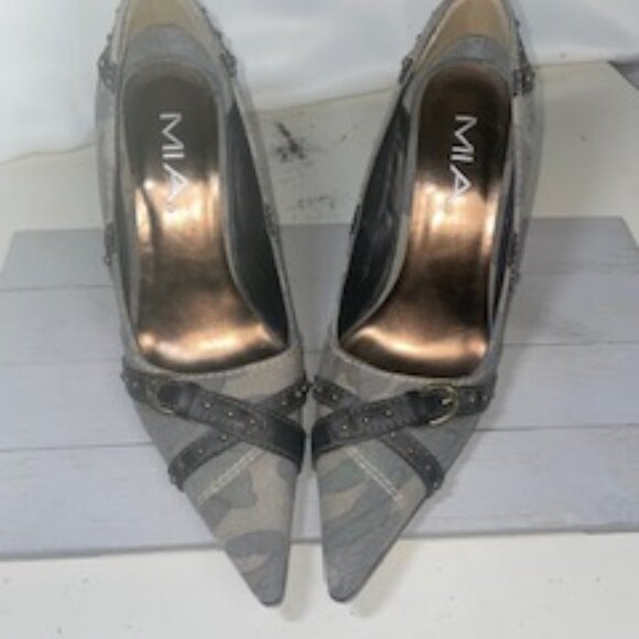 MIA Camo Pointed Toe Heel, size 7.5 - Picture 2 of 13